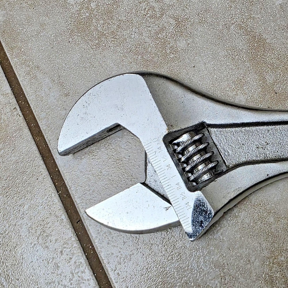 Craftsman 18in Adjustable Wrench 450MM Forged In The USA - Picture 2 of 9